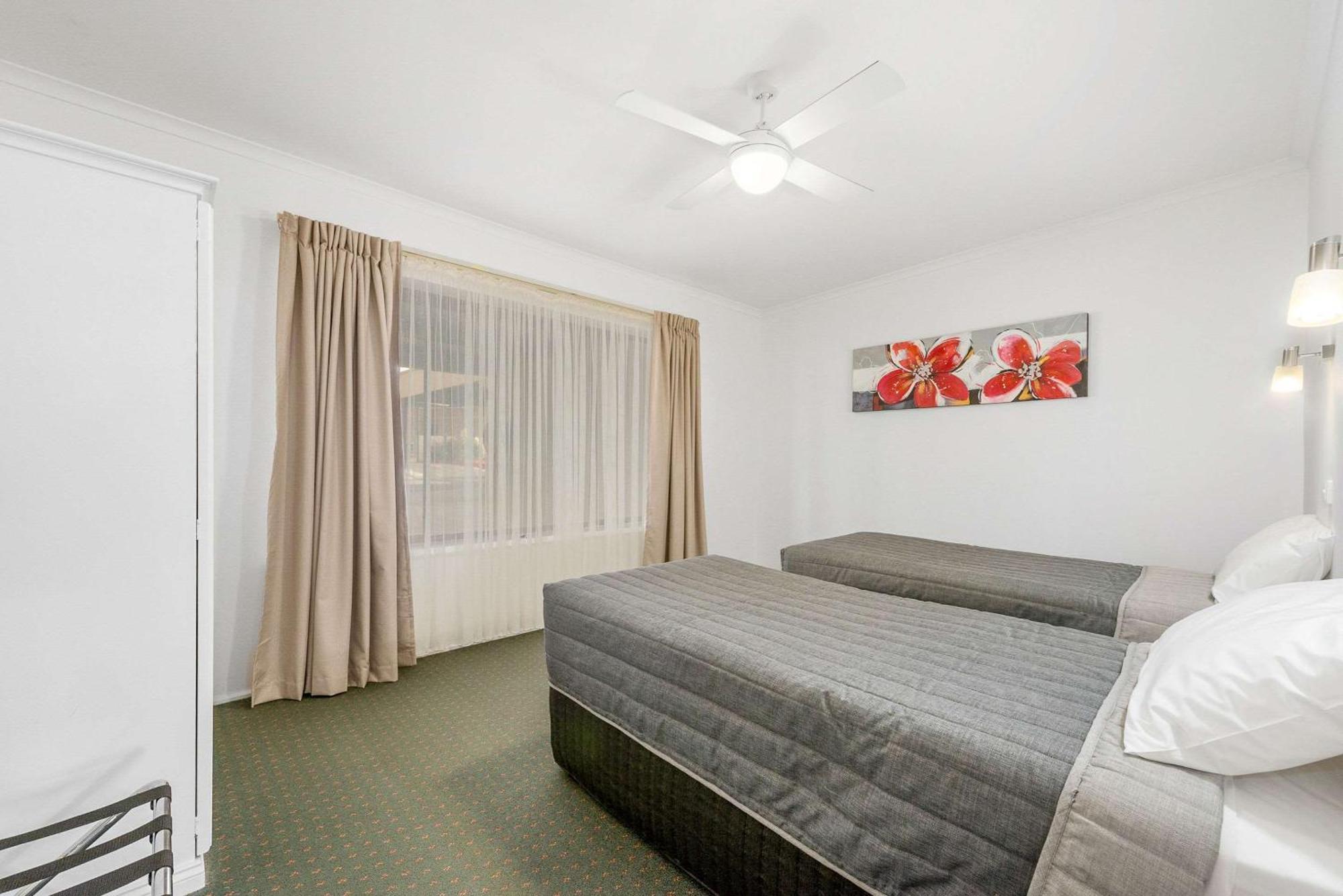 Comfort Inn & Suites Riverland Barmera Exterior photo