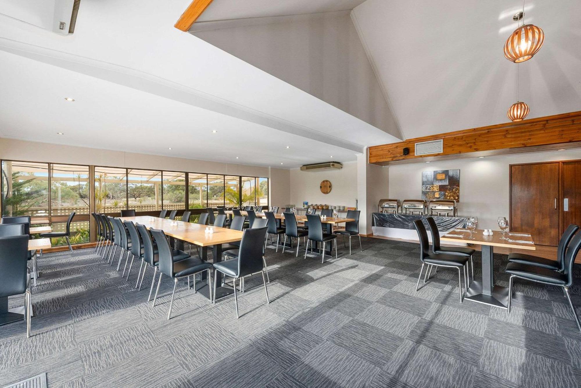 Comfort Inn & Suites Riverland Barmera Exterior photo