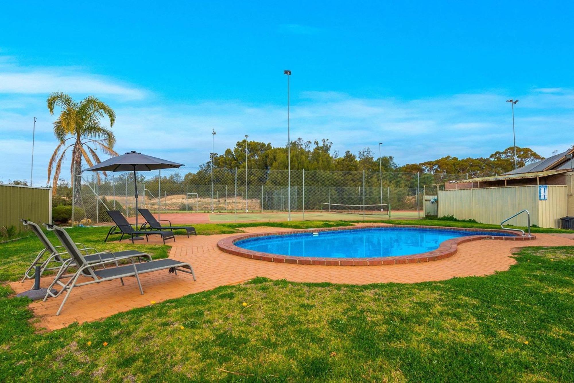 Comfort Inn & Suites Riverland Barmera Exterior photo